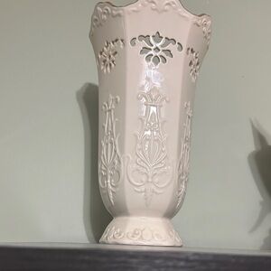 Elegant Cream Vase